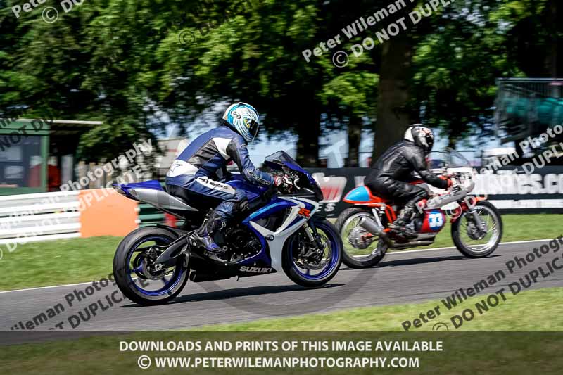 cadwell no limits trackday;cadwell park;cadwell park photographs;cadwell trackday photographs;enduro digital images;event digital images;eventdigitalimages;no limits trackdays;peter wileman photography;racing digital images;trackday digital images;trackday photos